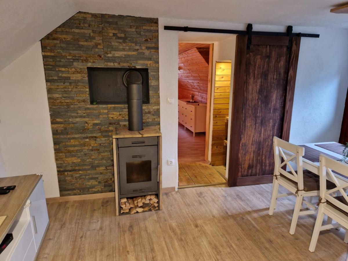 Koca Na Pikovem Apartamento Crna na Koroskem Exterior foto