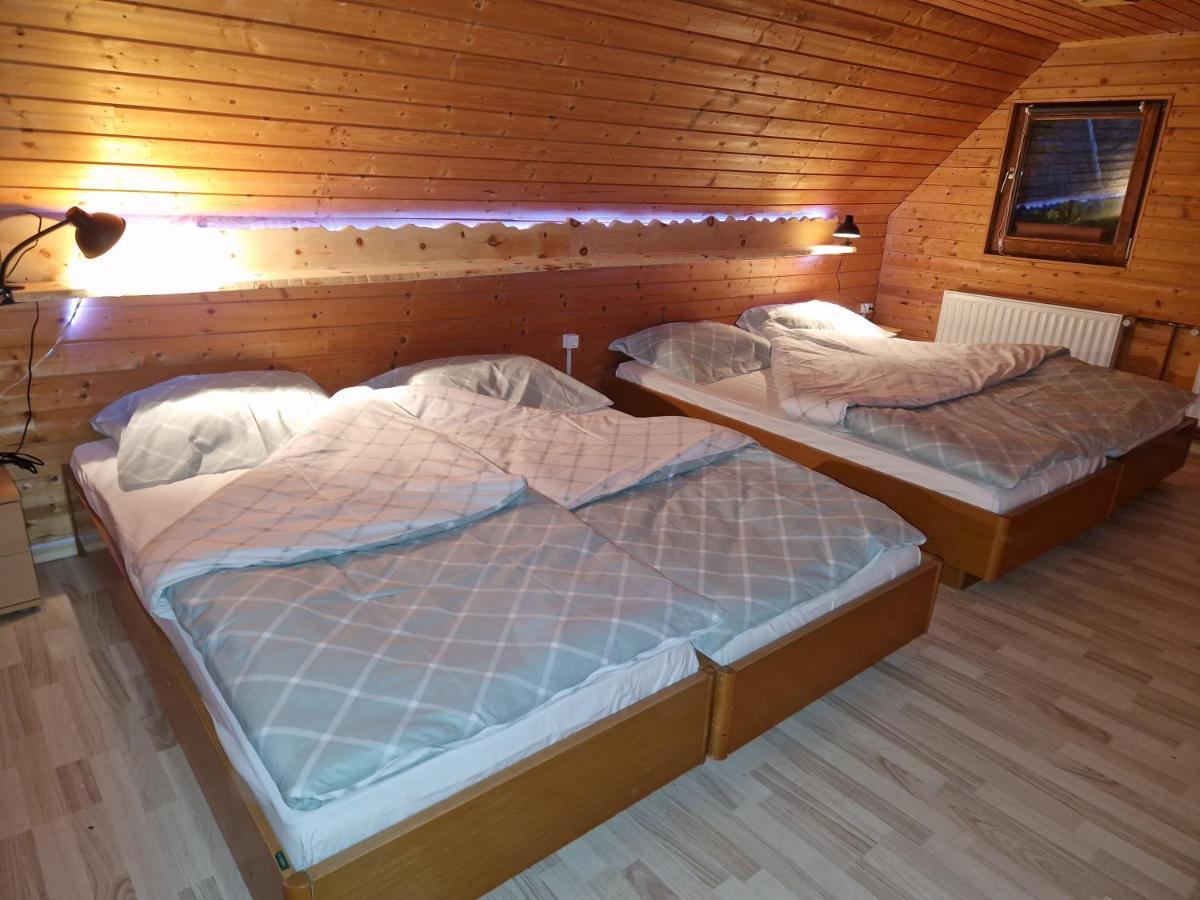 Koca Na Pikovem Apartamento Crna na Koroskem Exterior foto