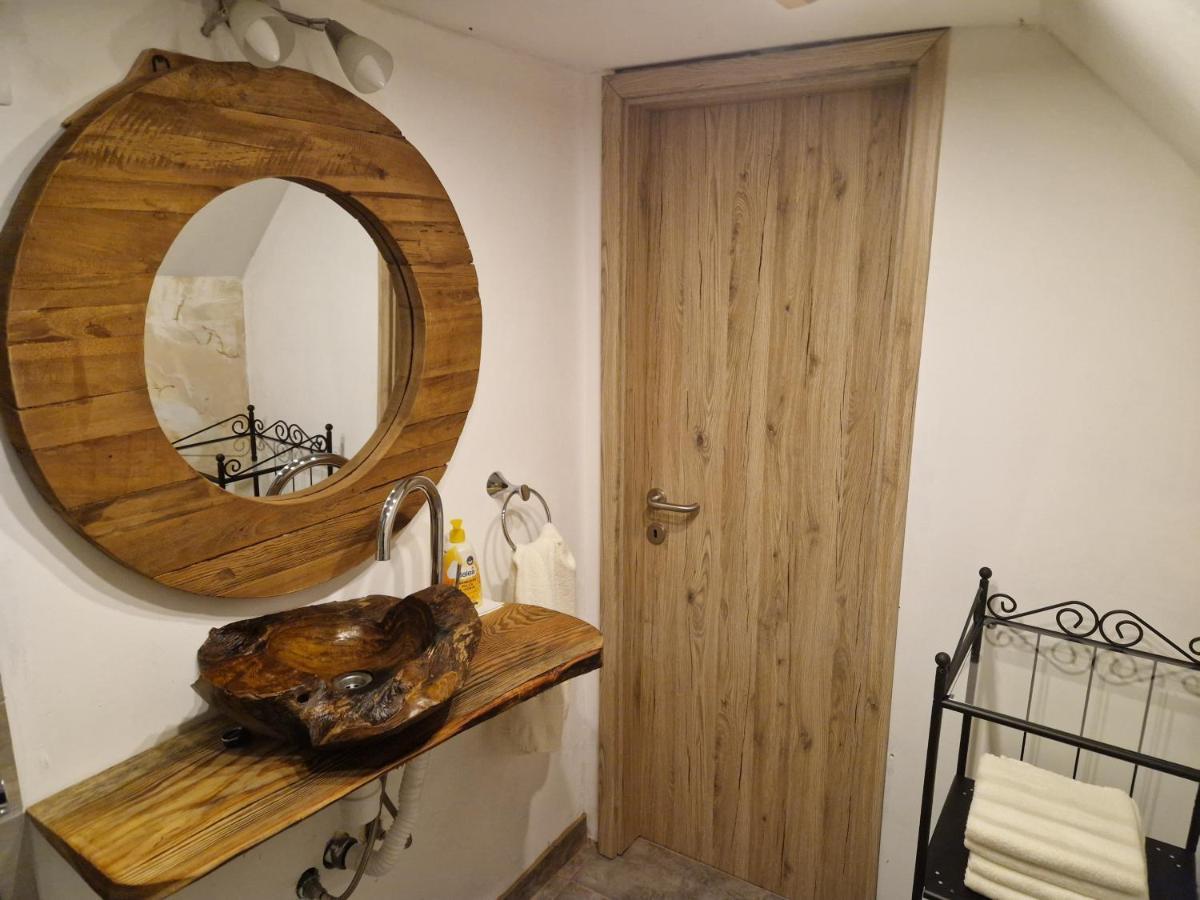 Koca Na Pikovem Apartamento Crna na Koroskem Exterior foto