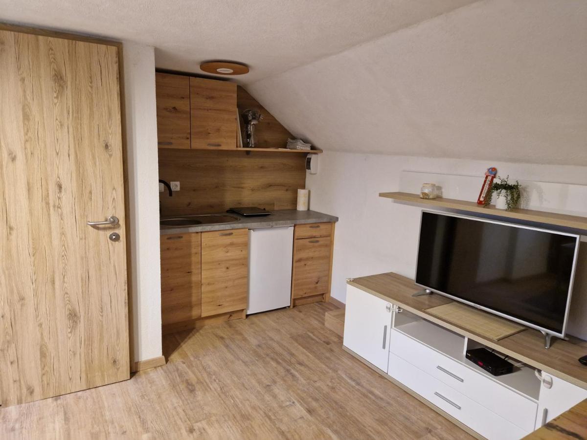 Koca Na Pikovem Apartamento Crna na Koroskem Exterior foto